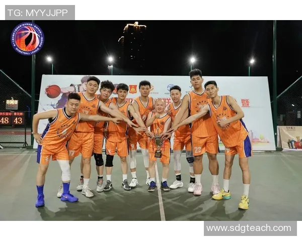 重庆篮球队心理素质强劲跻身全国第七名引发关注与讨论