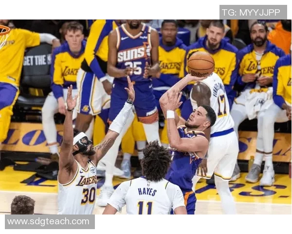 湖人对阵太阳精彩比赛录像回放全程回顾与精彩瞬间分析